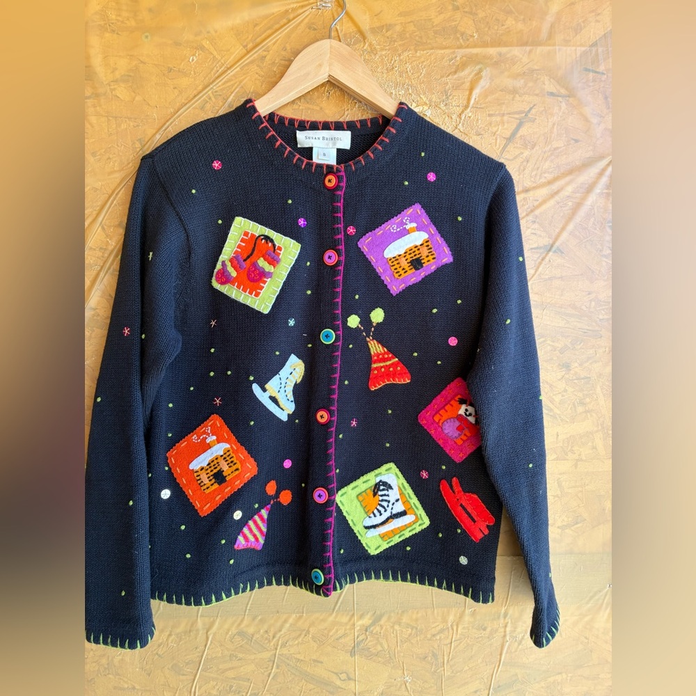 Susan Bristol Vintage Embroidered Ice Skating Themed Cardigan Size Small - Picture 1 of 5